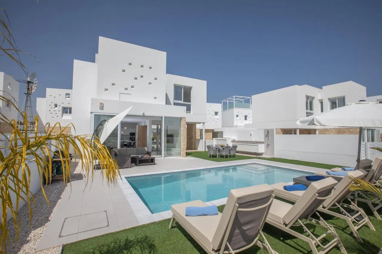 Walk To Protaras Center & Beach- Your Dream Escape, Blue Island Villa