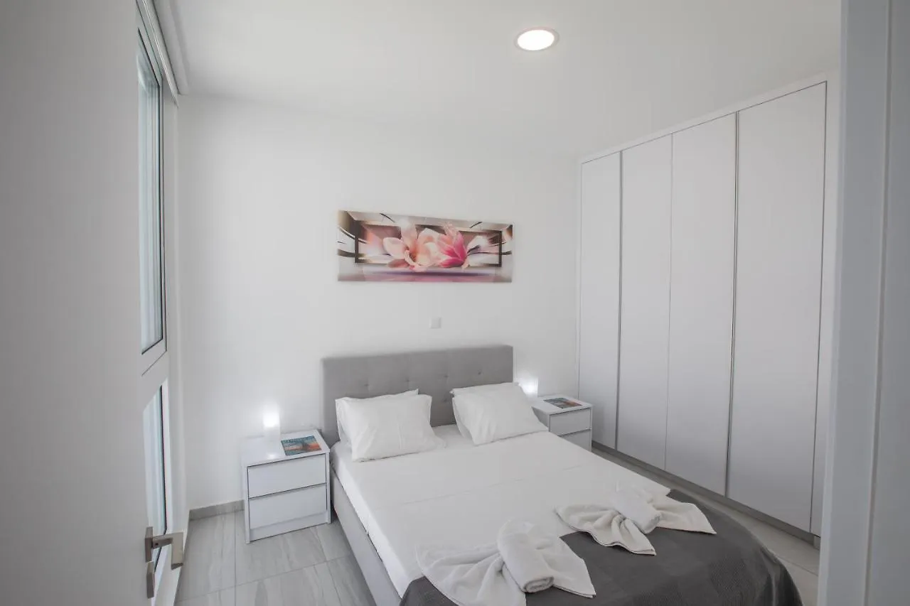 Walk To Protaras Center & Beach- Your Dream Escape, Blue Island Villa